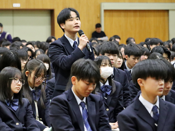 �u�T���̓��v13